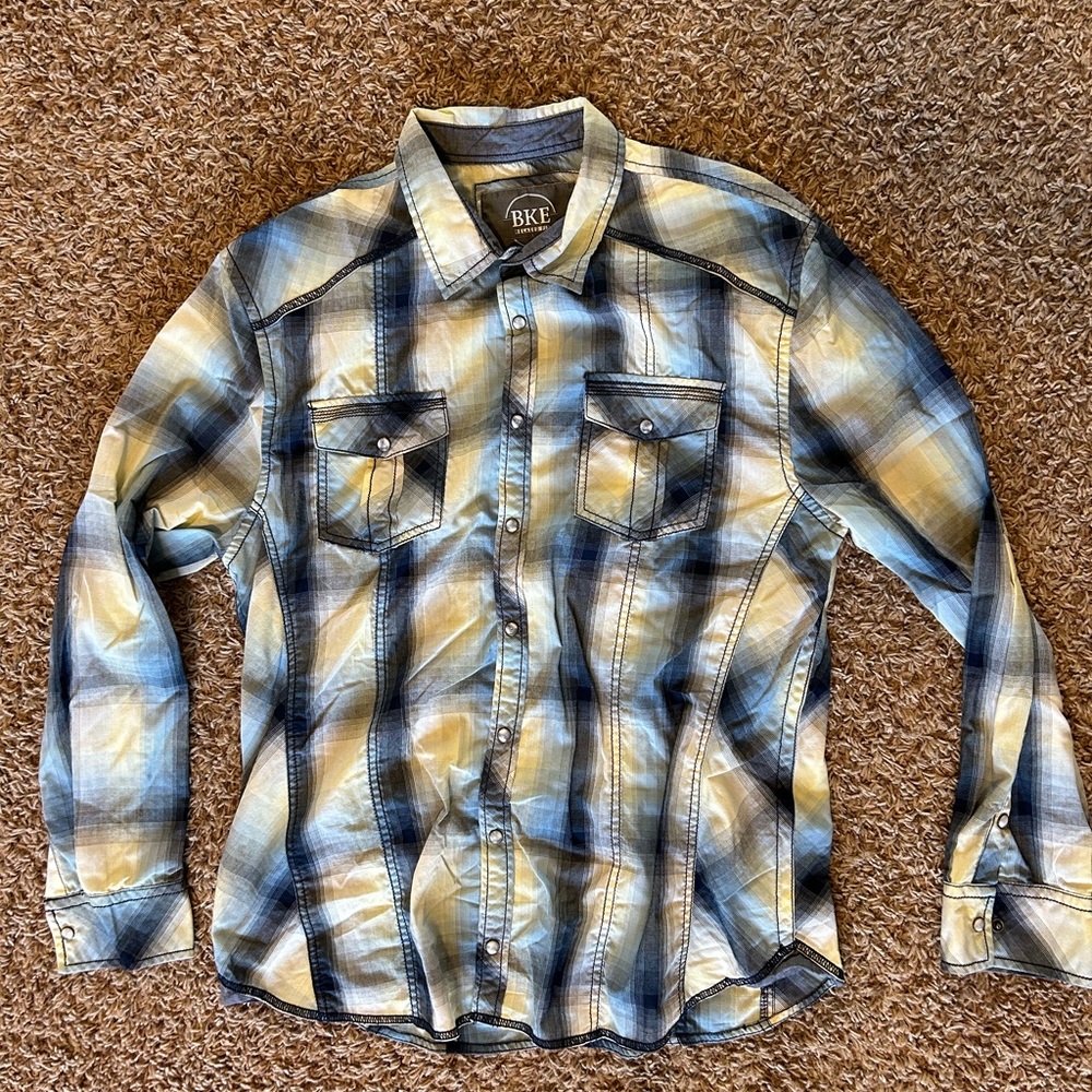Buckle BKE snap dress shirt